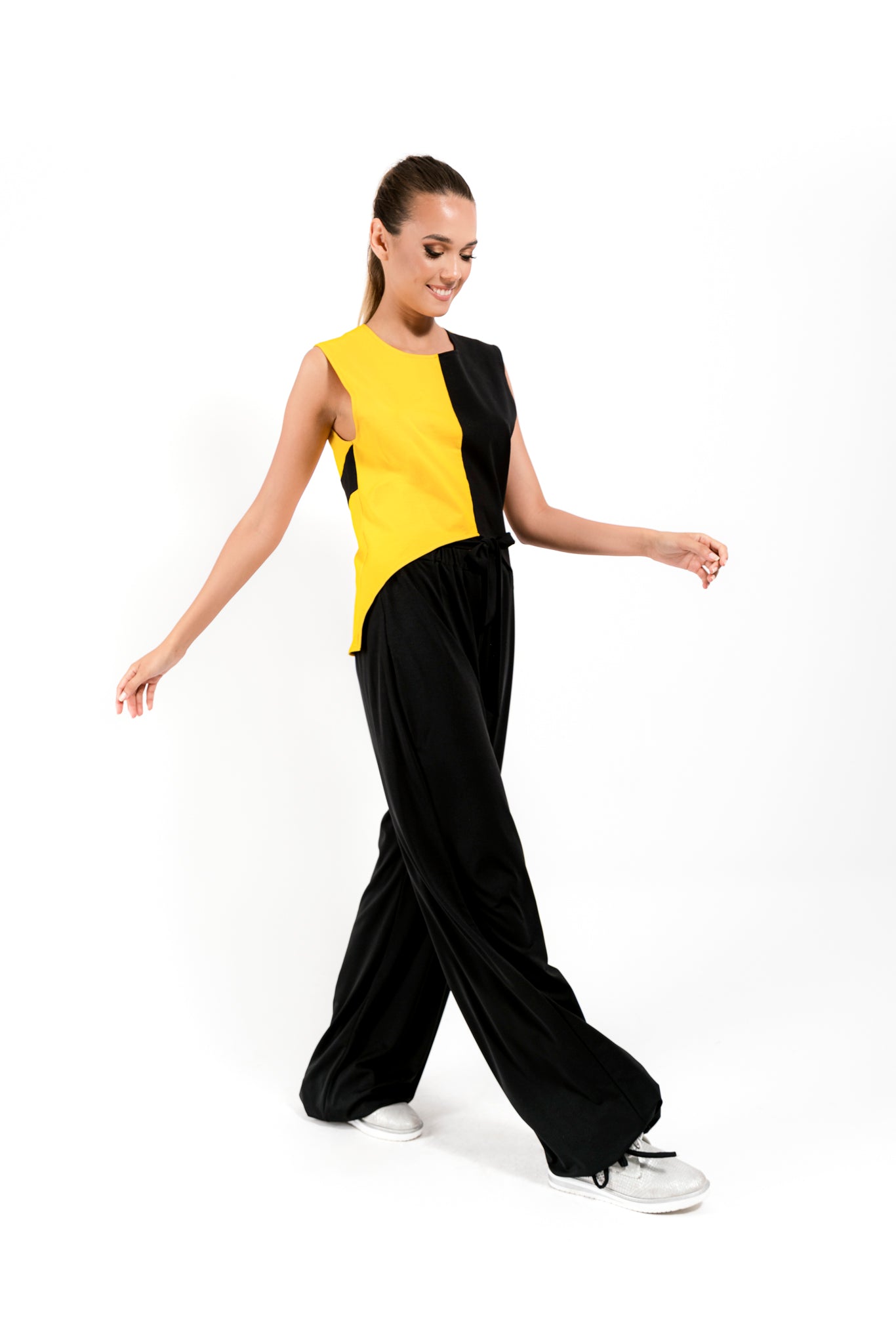 Organic T-shirt Yellow and Black - Velmoft