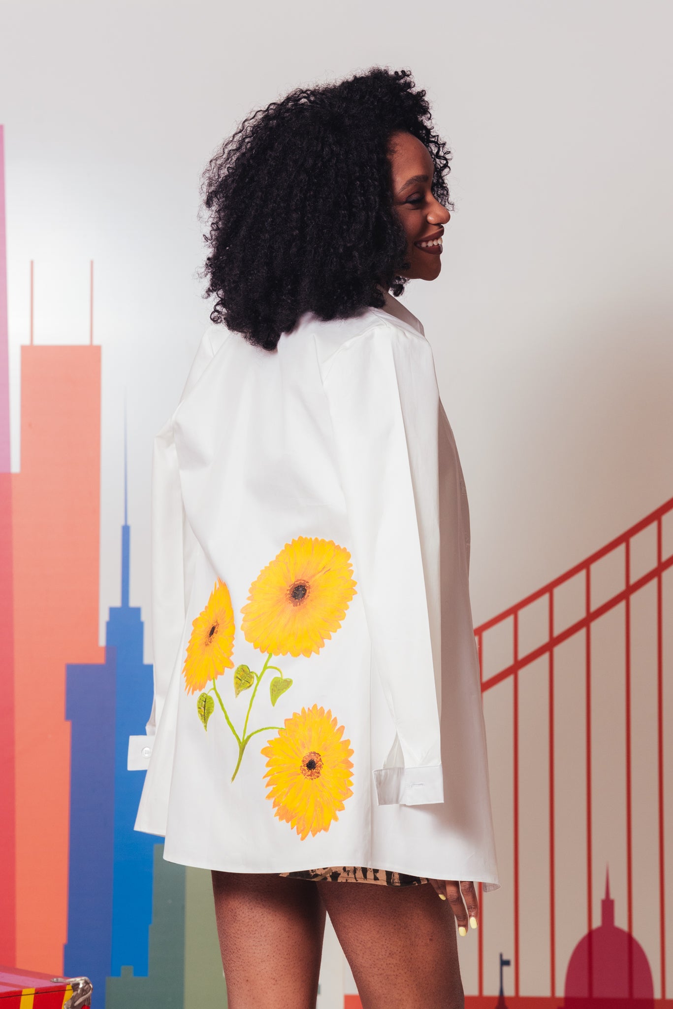 White Shirt Exclusively Hand-Painted with the Fork - Velmoft