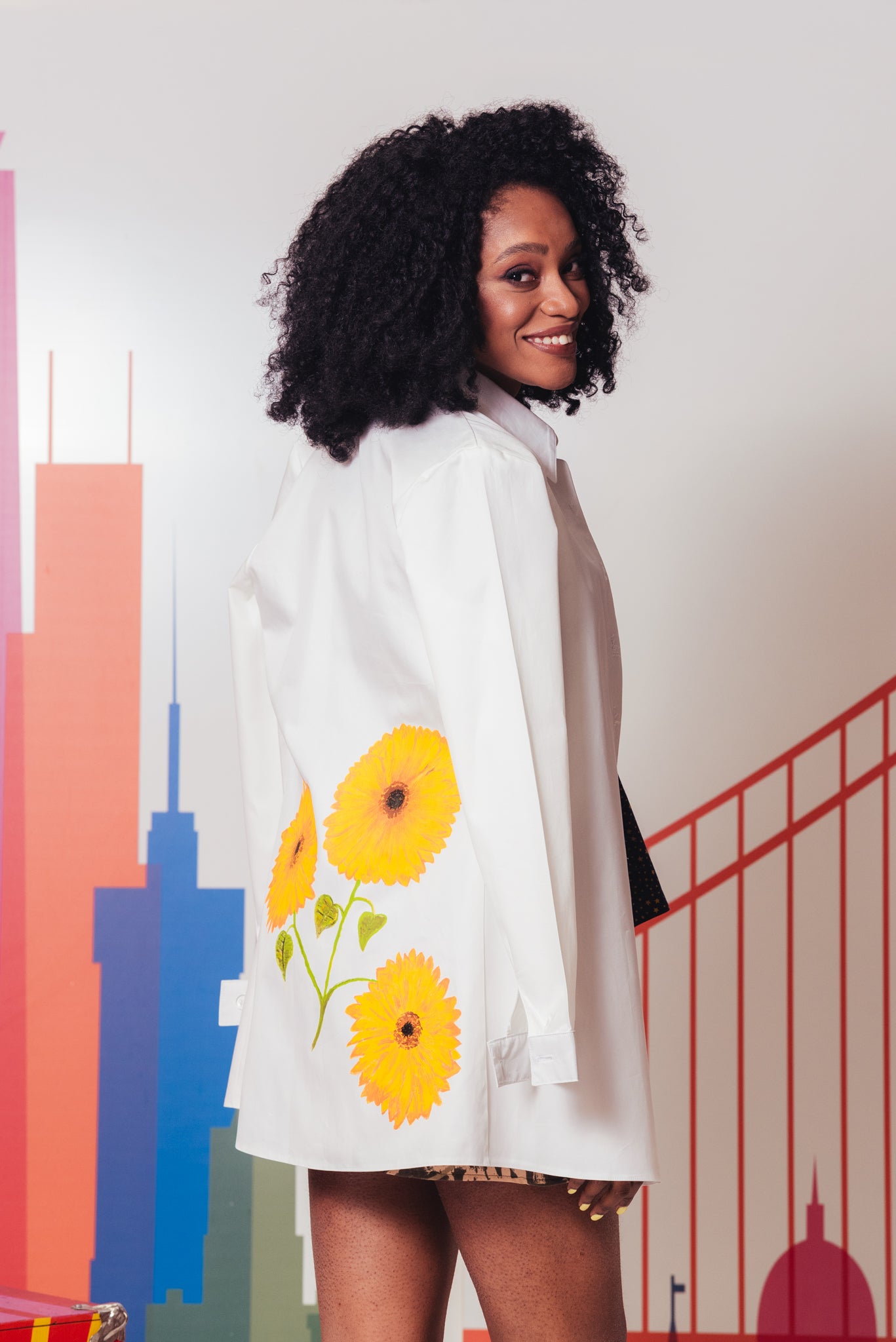 White Shirt Exclusively Hand-Painted with the Fork - Velmoft