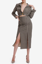 Load image into Gallery viewer, Deux Pieces - Blazer and Skirt