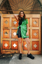 Load image into Gallery viewer, Green Trench with Sequins ,,Half&#39;&#39; - Velmoft